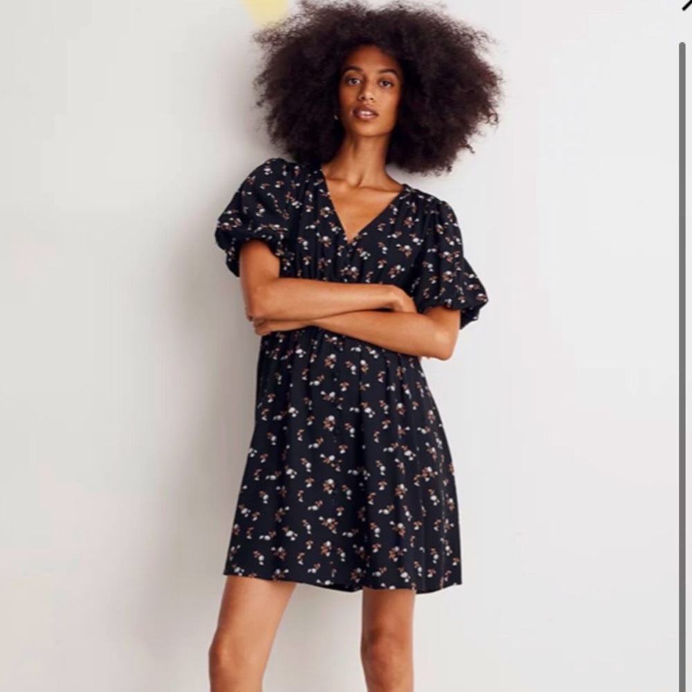 NWOT: Petite S Challis Sophia Dress in woodland floral Madewell